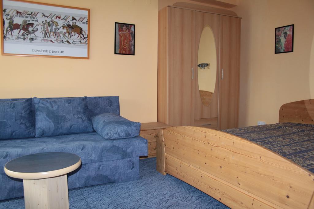 Apartment Amelie Roznov pod Radhostem Phòng bức ảnh