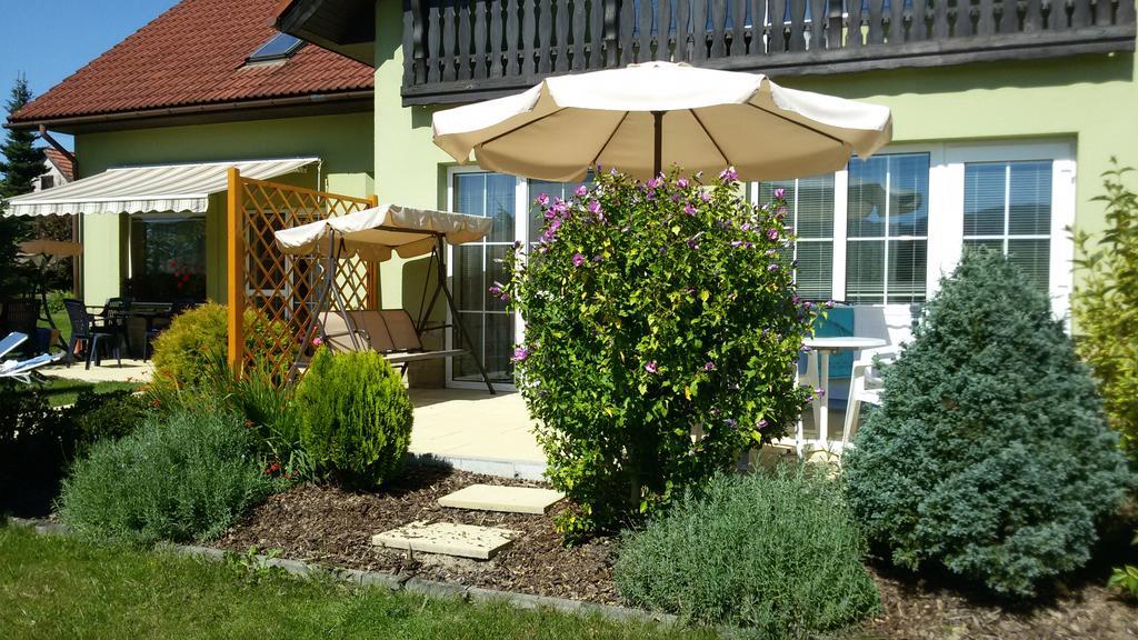 Apartment Amelie Roznov pod Radhostem Ngoại thất bức ảnh